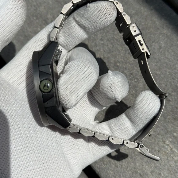 Nixon Corporal Stainless Steel GrayWatch men’s